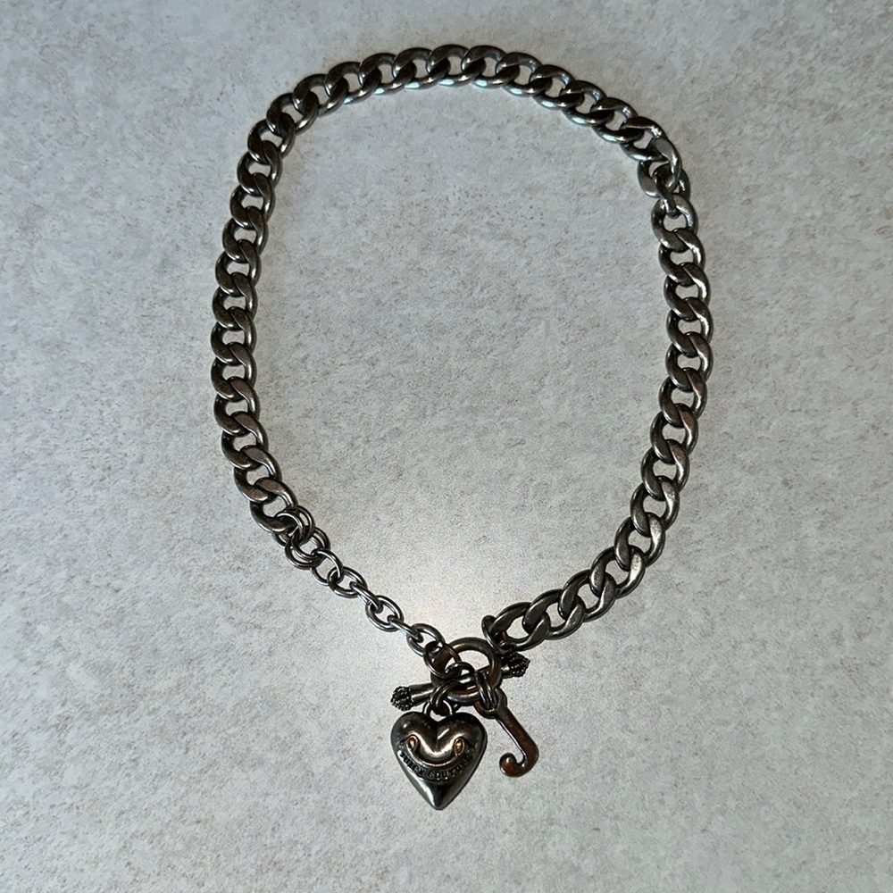 Vintage Juicy Couture Necklace!